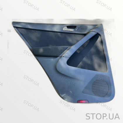 5N0867211 обшивка двери Volkswagen Tiguan (2009–2017)