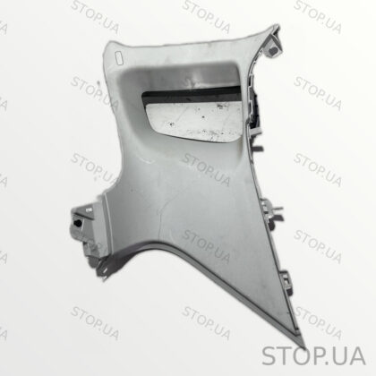 5N0867287 обшивка задней левой стойки Обшивка задней левой стойки Volkswage