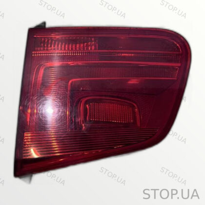 5N0945094J внутренний фонарь крышки багажника правый Volkswagen Tiguan 09-1