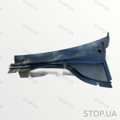 5N1819403 накладка Volkswagen Tiguan (2009–2017)