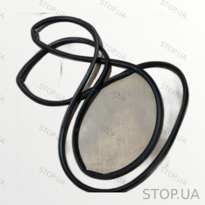 5NN837702 ущельнитель двери передней правой Уплотнитель двери передней прав