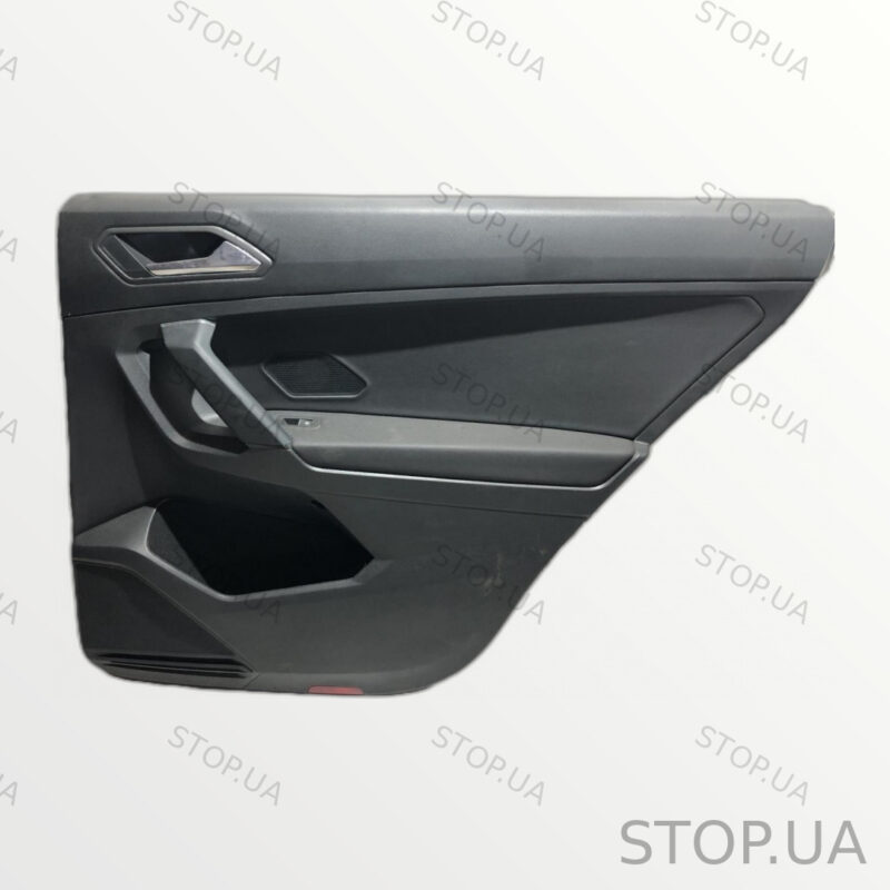 5NN867212 обшивка двери Обшивка двери задней правой Volkswagen Tiguan 2.0 T — изображение 2
