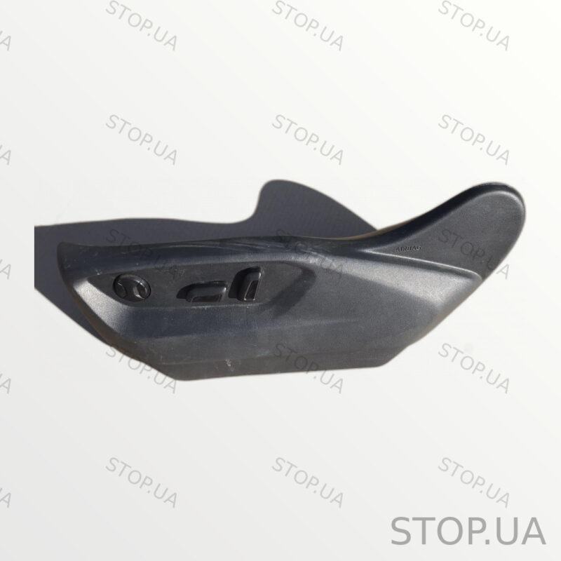 5NN881313E накладка Volkswagen Tiguan (2016–2020) — изображение 2