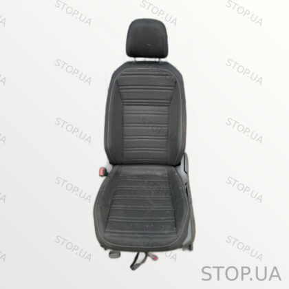 5NN881775 сиденье водителя Сиденье водителя Volkswagen Tiguan 2.0 TSI 2021