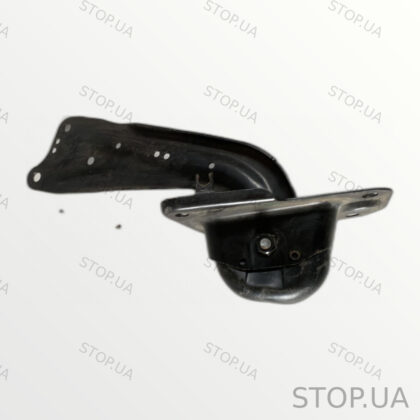 5Q0505226C задний правый продольный рычаг Важель задний правый продольный S