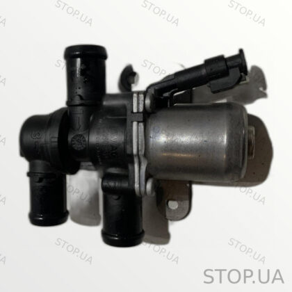 5Q0906457C дополнительный водяной насос Volkswagen 5Q0906457C дополнительны