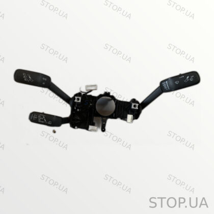 5Q0953521FQ переключатель подрулевой Переключатель подрулевой (гитара) Skod