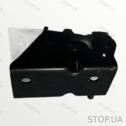 5QF888170A кронштейн сиденья правый задний Кронштейн сиденья правый задний