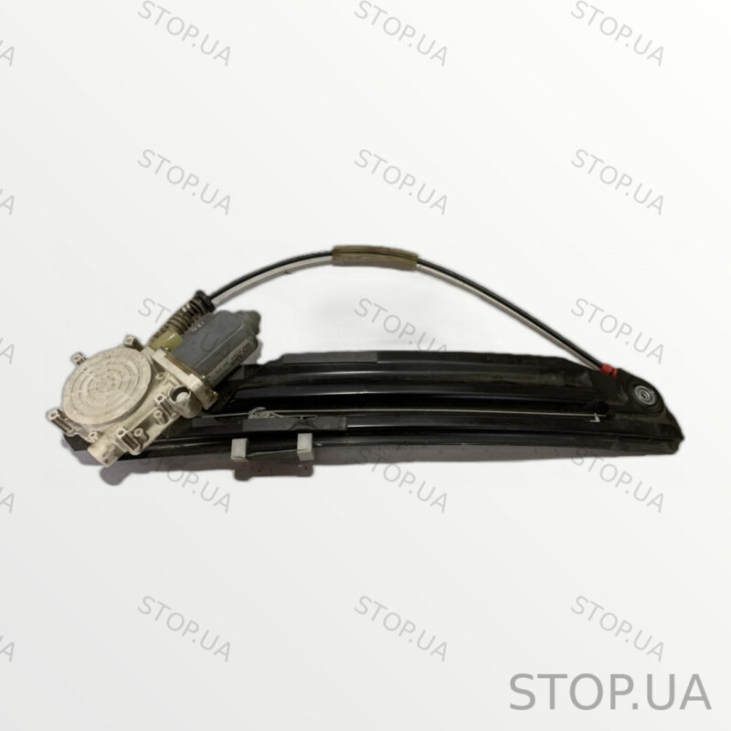 67628360512 мотор стеклоподъемника задней правой двери BMW 5 E39 мотор стек
