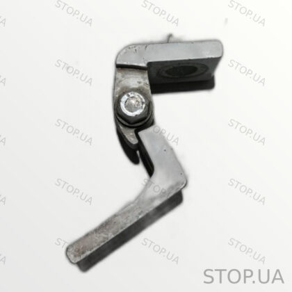 6Y0831412D петля двери передней правой нижняя Петля двери передней правой н