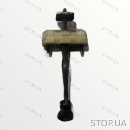 76980AT000 ограничитель двери передний левый Ограничитель двери передний ле