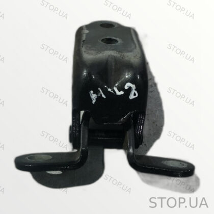 793102E000 петля задней левой нижней двери 793102E000 Петля двери задняя ле