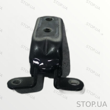 793151Y300 петля двери нижняя передняя левая Петля двери нижняя передняя ле