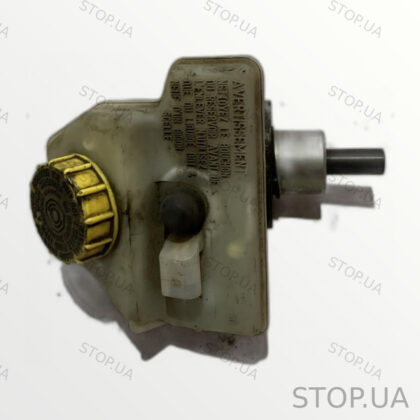 7D0611303A главный тормозной цилиндр 7D0611303A Главный тормозной цилиндр V