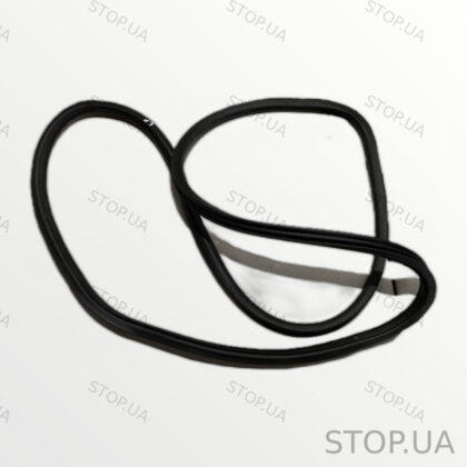 7P0867365C ущельнитель передней двери Уплотнитель передних двери левый/прав