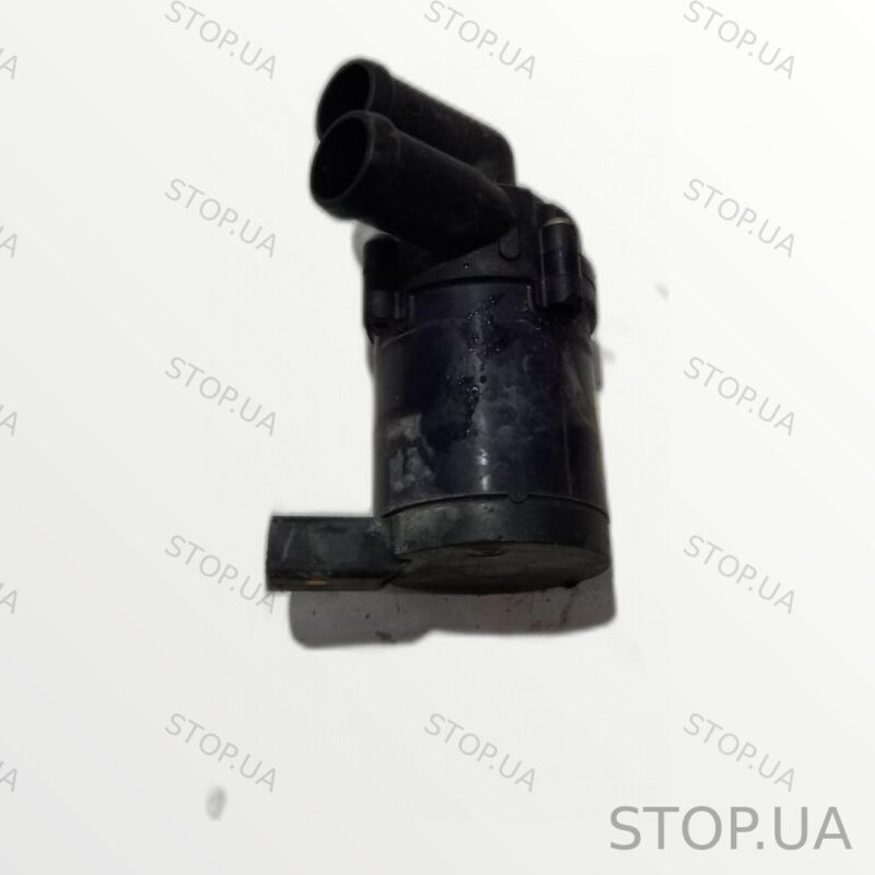 7P0965561A водяной насос 7P0965561A Помпа водяного насоса охлаждения Audi Q