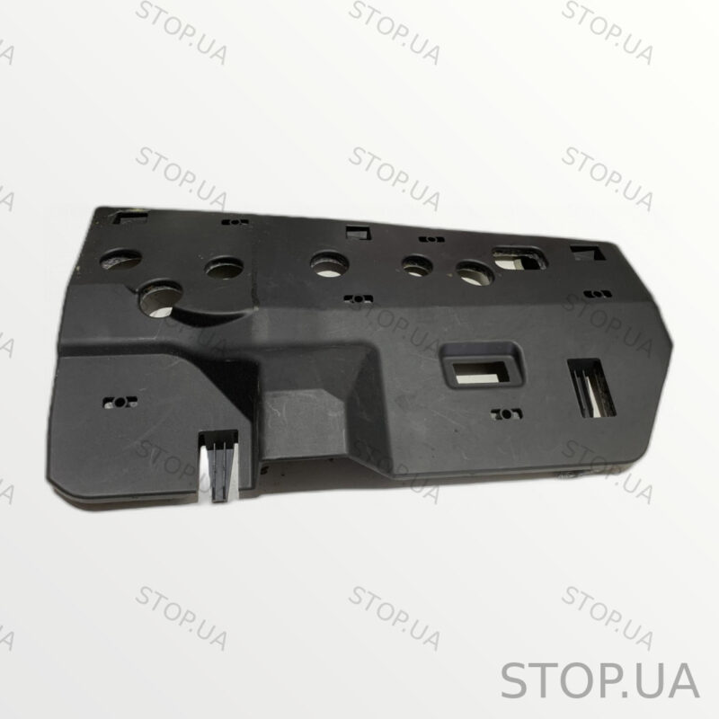 7P1863082 накладка торпедо пассажирская Накладка торпедо пассажира Volkswag