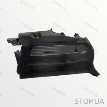 7P6867038 обшивка багажника правая Обшивка багажника правая Volkswagen Toua