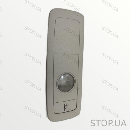 7P6947133 плафон салона задний левый Плафон салона задний левый Volkswagen