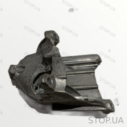 80A199307B кронштейн опоры двигателя Кронштейн опоры двигателя Audi Q5 80A