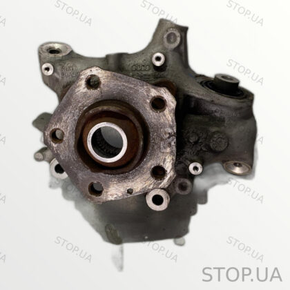 80A505459B цапфа задняя левая с маточиной 80A505459B Цапфа задняя левая с м