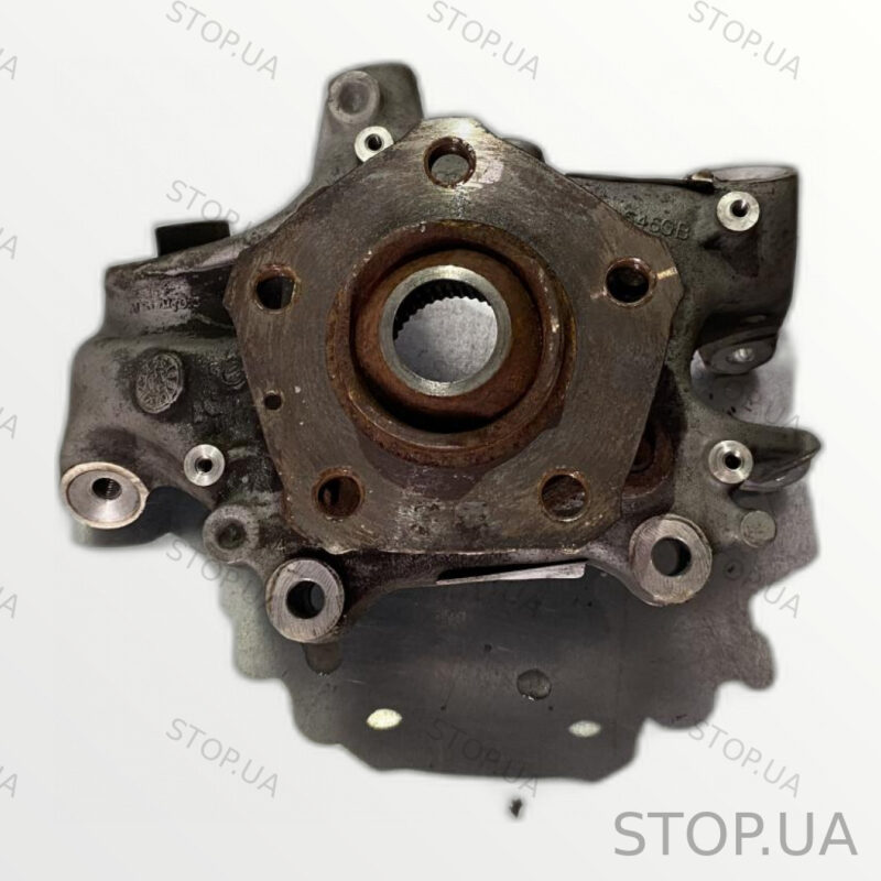 80A505460B цапфа задняя правая с маточиной 80A505460B Цапфа задняя правая с