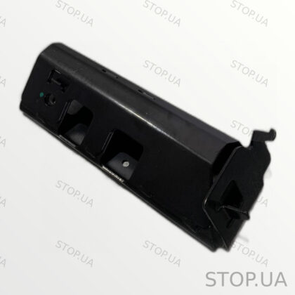 80A813982 кронштейн багажника правый Кронштейн багажника правый Audi Q5 80A