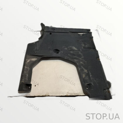 80A825215B защита днища 80A825215B Защита днища левая задняя Audi Q5 80A 17
