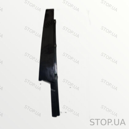80A837902 молдинг двери передний правый Молдинг двери передний правый Audi