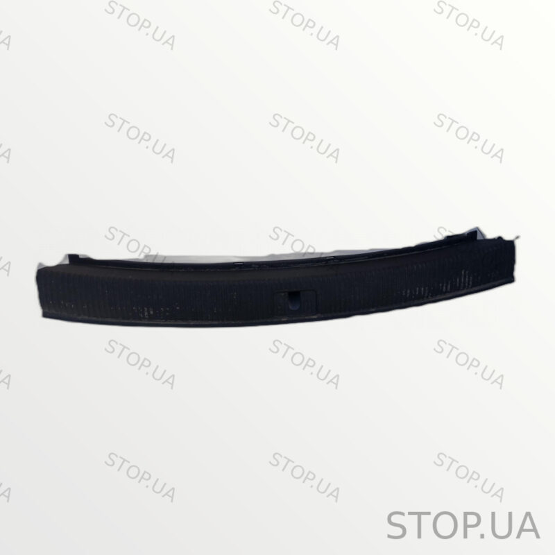 80A864483 накладка на порог багажника Накладка на порог багажника Audi Q5 8