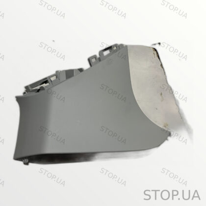 80A867245B накладка задней левой стойки Накладка задней левой стойки Audi Q