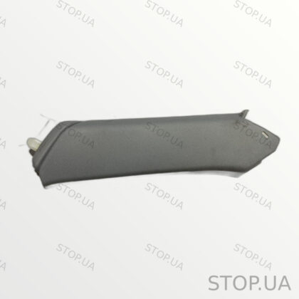80A867288B накладка задней правой стойки 80A867288B YW5 Накладка задней пра