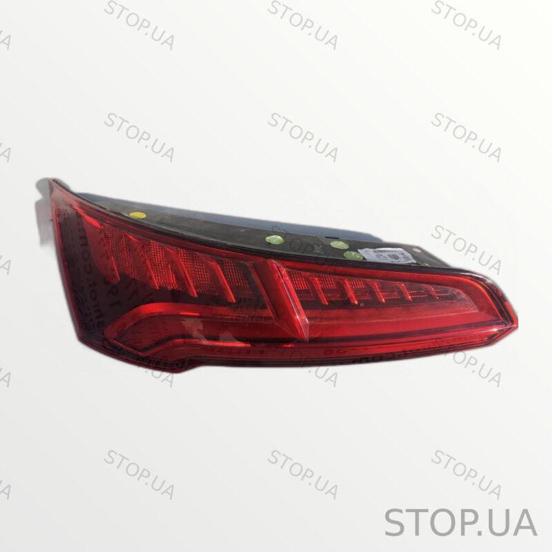 80A945093 задний левый фонарь 80A945093 Задний левый фонарь Audi Q5 80A 17