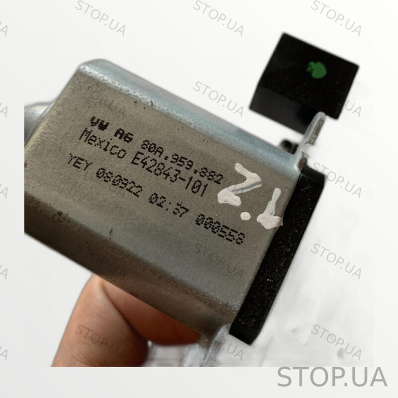 80A959882 моторчик стеклоподъемника 80A959882 Моторчик стеклоподъемника зад — изображение 2