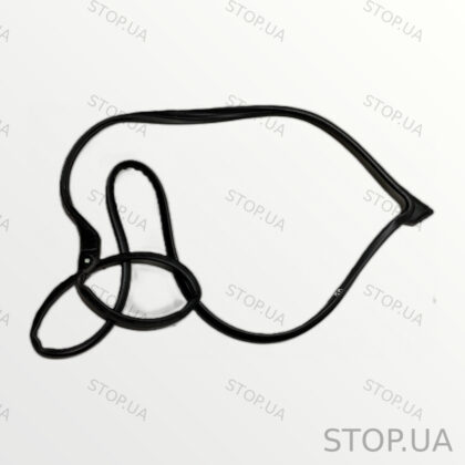 82140CV000 уплотнитель передней правой двери Уплотнитель передней правой дв