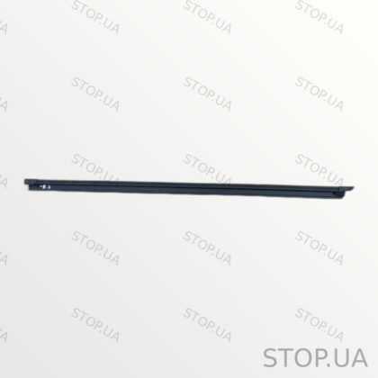 82240GI000 ущельнитель стекла двери внутренний передний правый Hyundai IONI