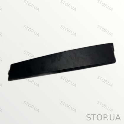 82261GI000 накладка стойки двери Накладка стойки двери передней правой Hyun