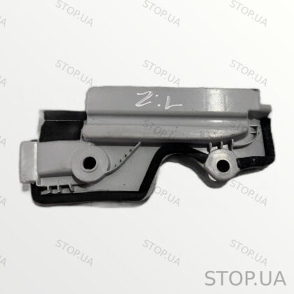 835G0DO000 направляющая стекла двери задняя левая Направляющая стекла задне