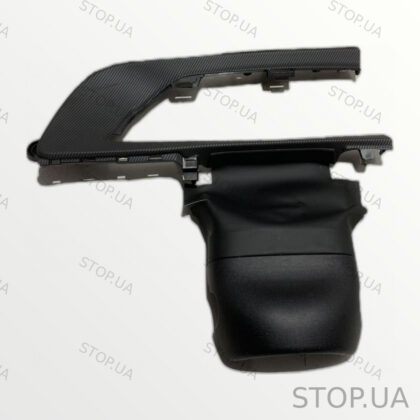 847J1CV120 накладка панели торпедо левая Накладка панели торпедо левая KIA