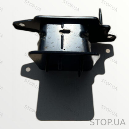 86642DO000 кронштейн заднего усилителя бампера правый 86642DO000 Кронштейн