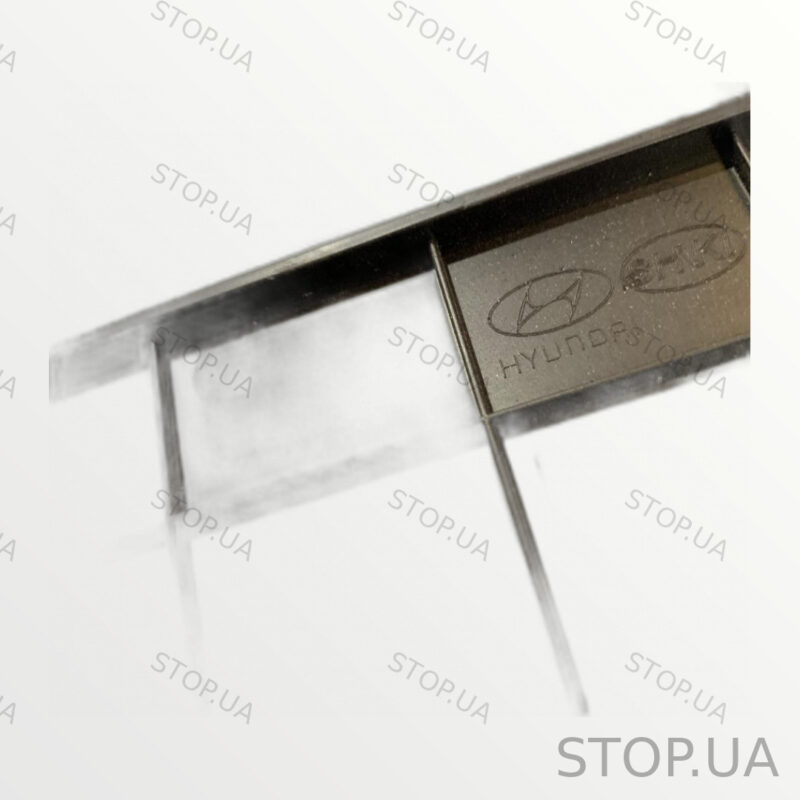 86771GI000 накладка крышки аккумулятора Накладка крышки аккумулятора Hyunda — изображение 2