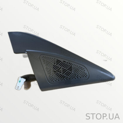 87661DO000 накладка карты двери Накладка карты двери передняя правая Kia EV