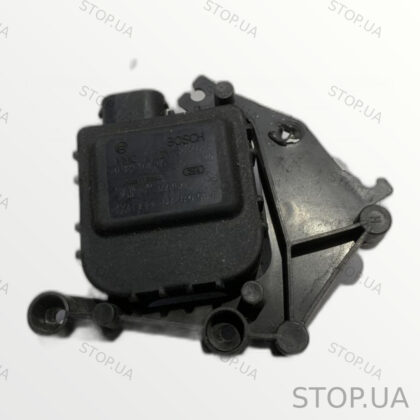 8D2820511E привод заслонки печки Volkswagen Привод заслонки печки Passat B5
