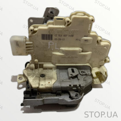 8J1837015B замок двери передней левой 8J1837015B Замок двери передней левой