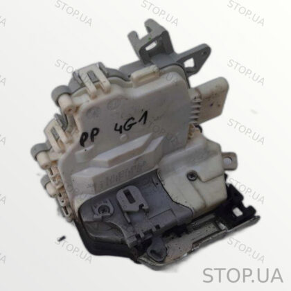 8J1837016D замок двери передний правый Замок двери передний правый Audi Q5