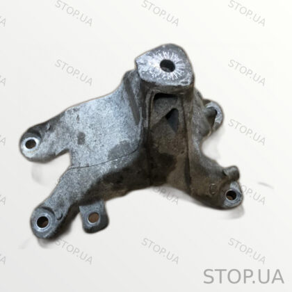 8K0199308BD кронштейн опоры двигателя Кронштейн опоры двигателя Audi Q5 12