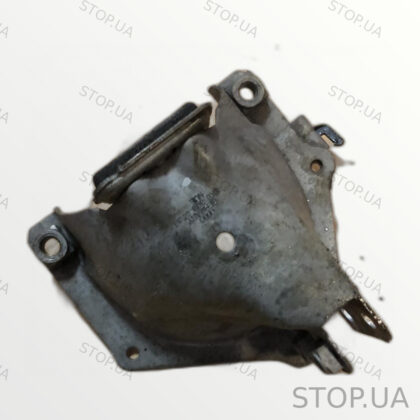 8K0399059H кронштейн Кронштейн Audi Q5 12-16 2.0 TFSI SKU 8K0399059H Кроншт