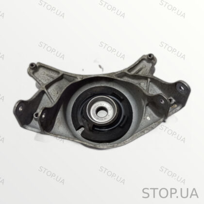 8K0412253A опора переднего амортизатора Опора переднего амортизатора Audi Q