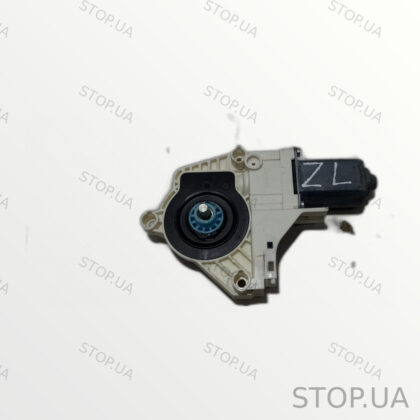 8K0959801A моторчик стеклоподъемника задний левый Моторчик стеклоподъемника