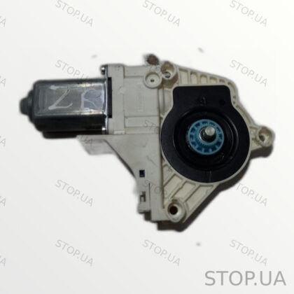 8K0959802A моторчик стеклоподъемника Моторчик стеклоподъемника передний пра